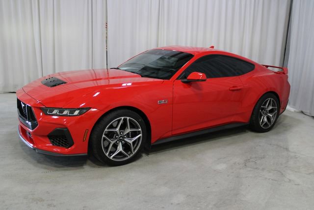 Used 2024 Ford Mustang GT Premium w/ GT Performance Package RWD image 30