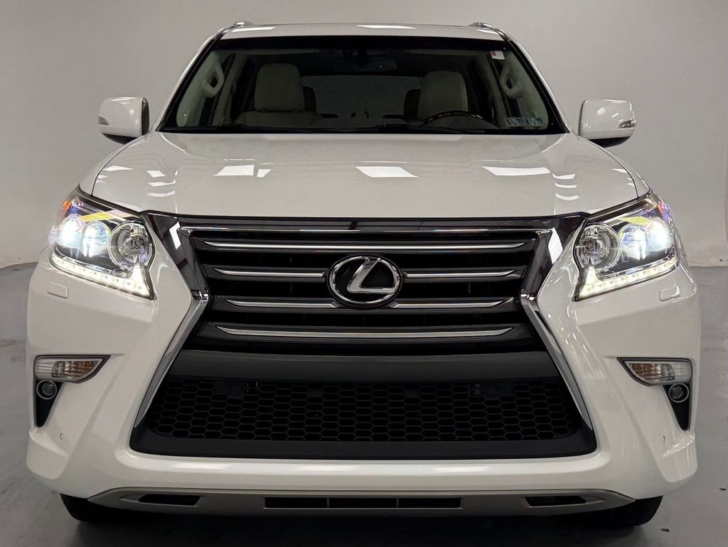 Used 2017 Lexus GX 460 AWD/4WD image 7