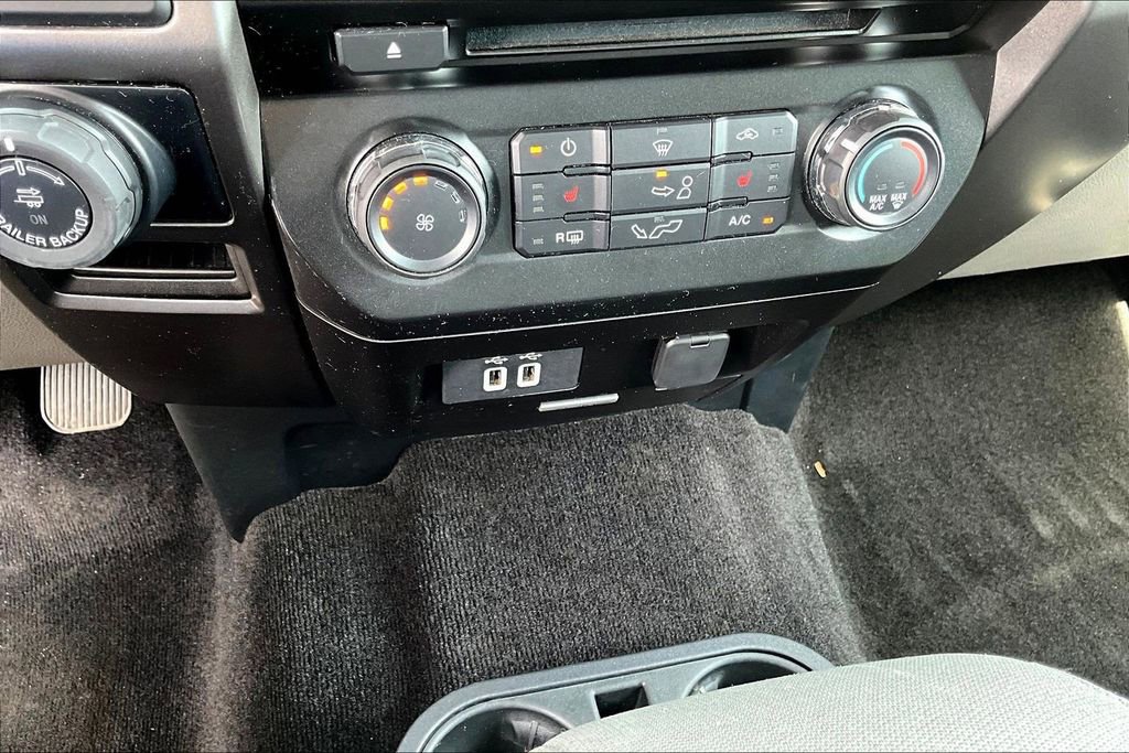 Used 2016 Ford F150 XLT w/ Equipment Group 302A Luxury RWD image 19
