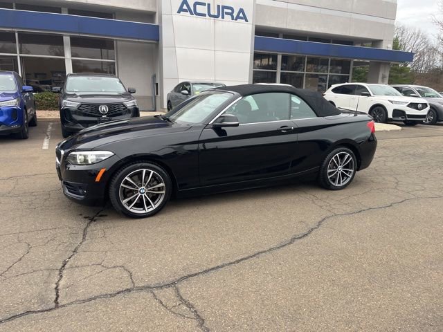 Used 2019 BMW 230i xDrive Convertible image 16