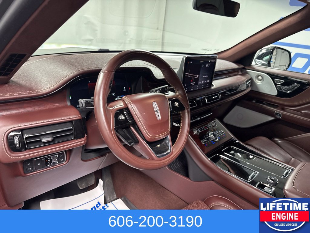 Used 2022 Lincoln Aviator Black Label Grand Touring w/ Class IV Trailer Tow Package AWD/4WD image 36