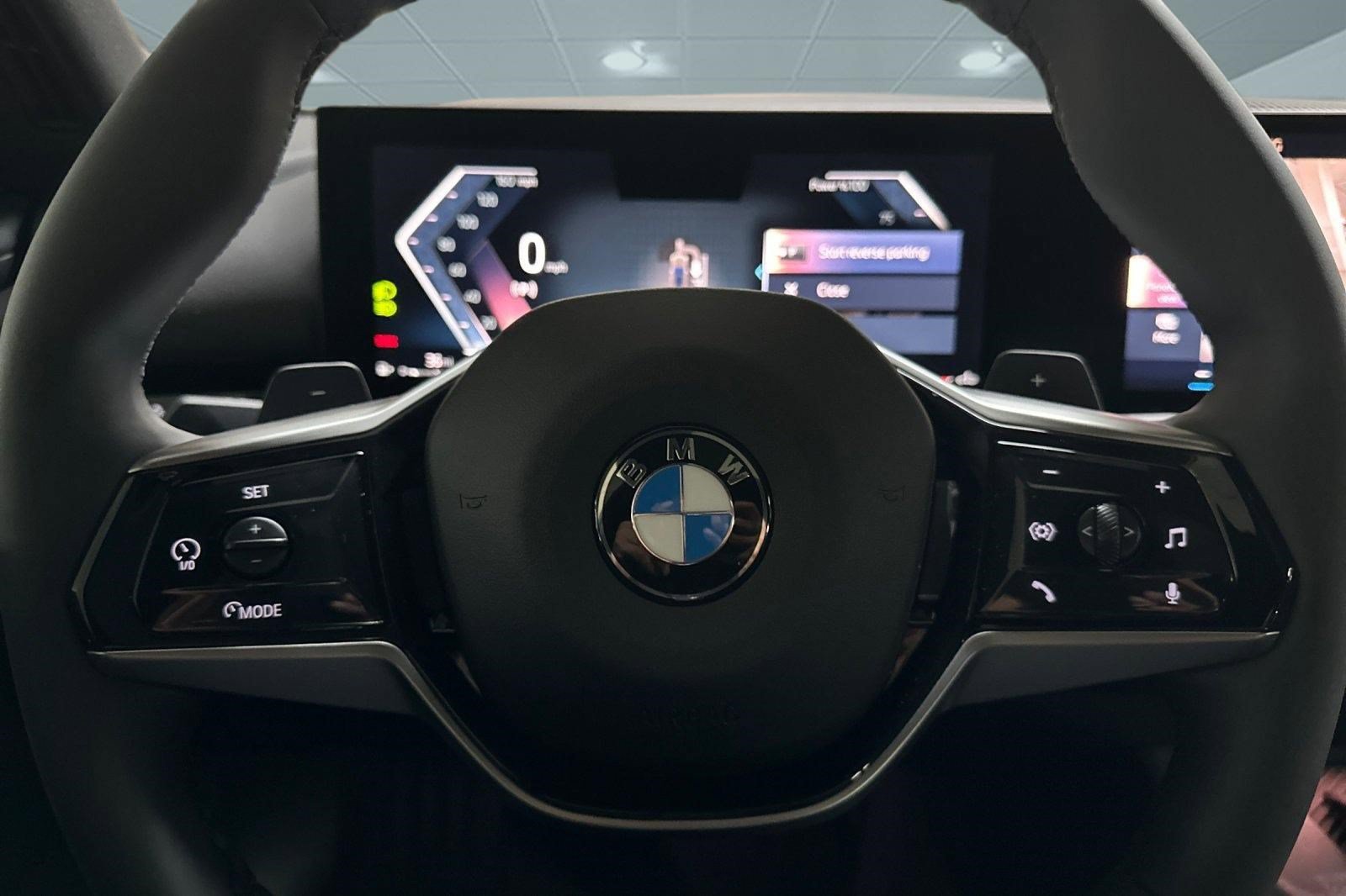Used 2026 BMW 530i w/ Premium Package RWD image 14