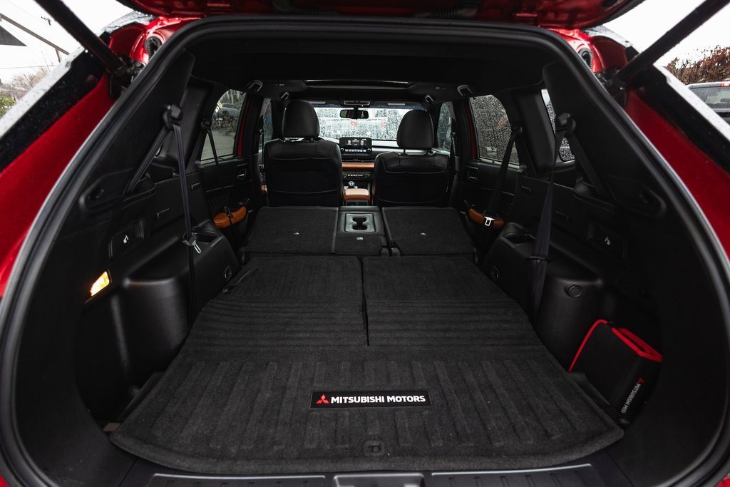 Used 2024 Mitsubishi Outlander SEL image 37