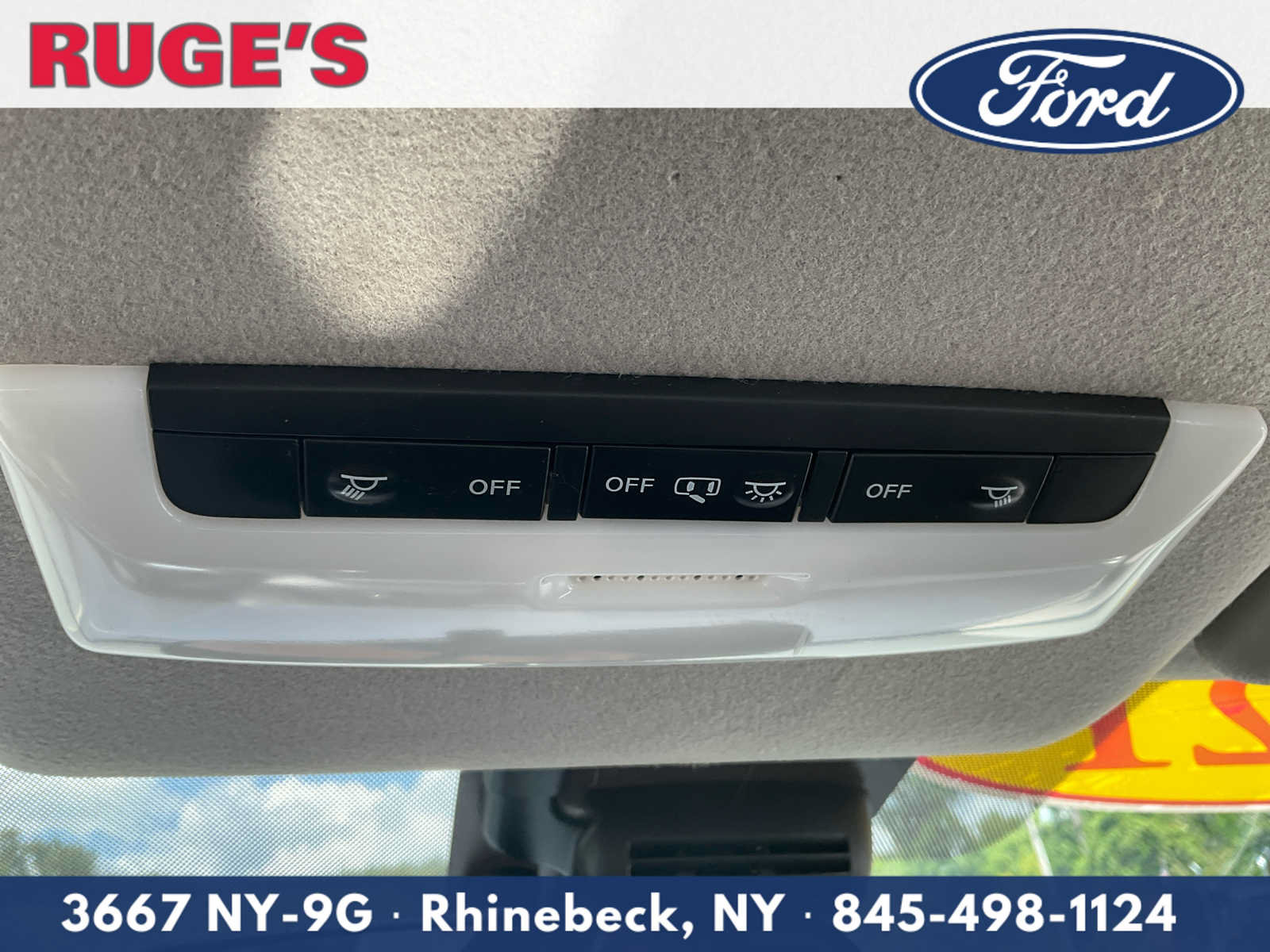 Used 2021 Nissan Versa S FWD image 25