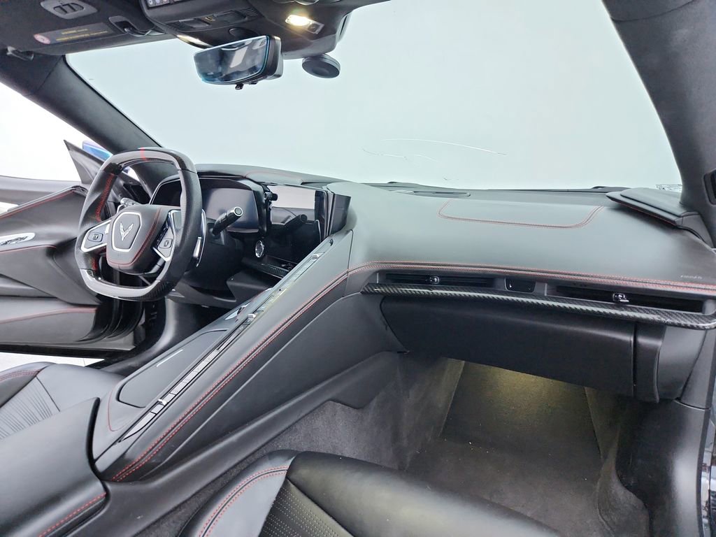 Used 2022 Chevrolet Corvette Stingray Premium Conv w/ Z51 Performance Package image 25