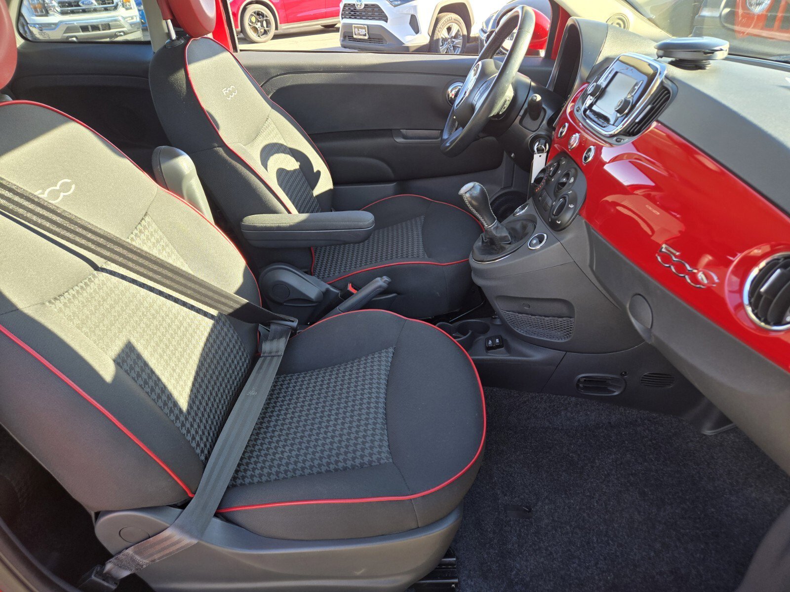Used 2019 FIAT 500 Pop image 15