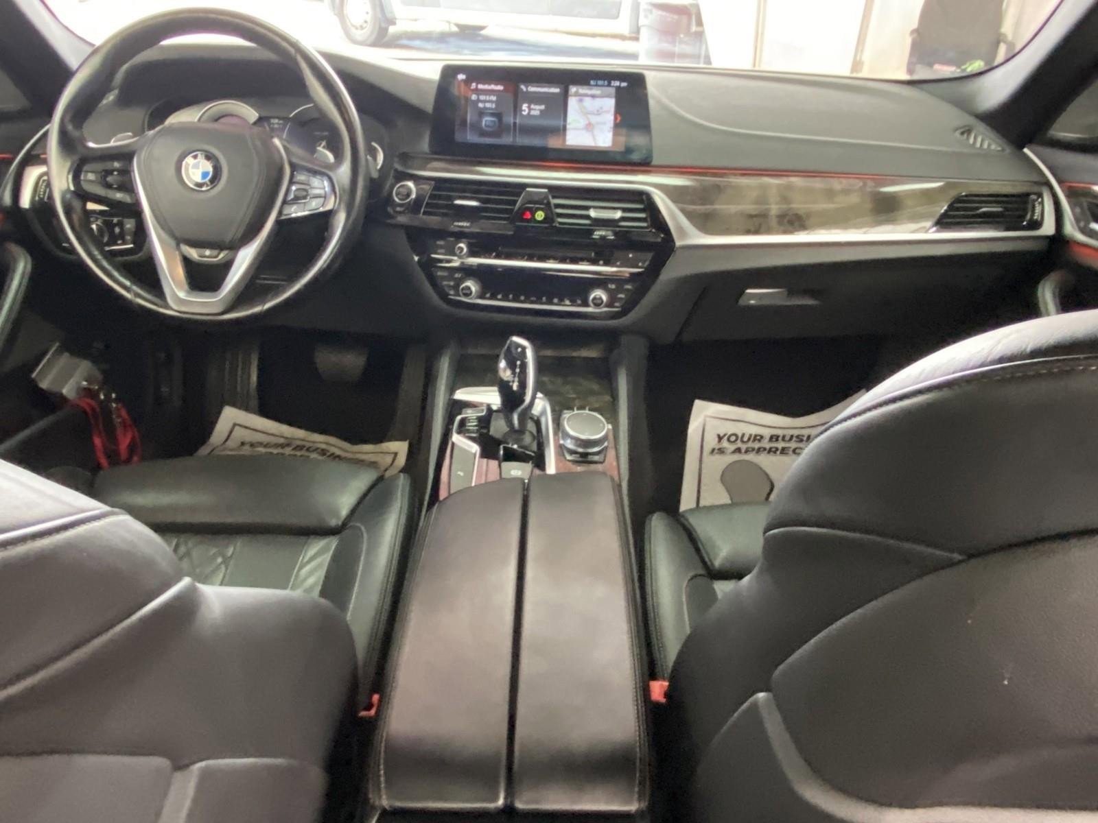 Used 2018 BMW 540i xDrive image 15