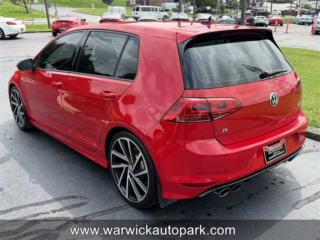 Used 2017 Volkswagen Golf R 4-Door AWD/4WD image 12