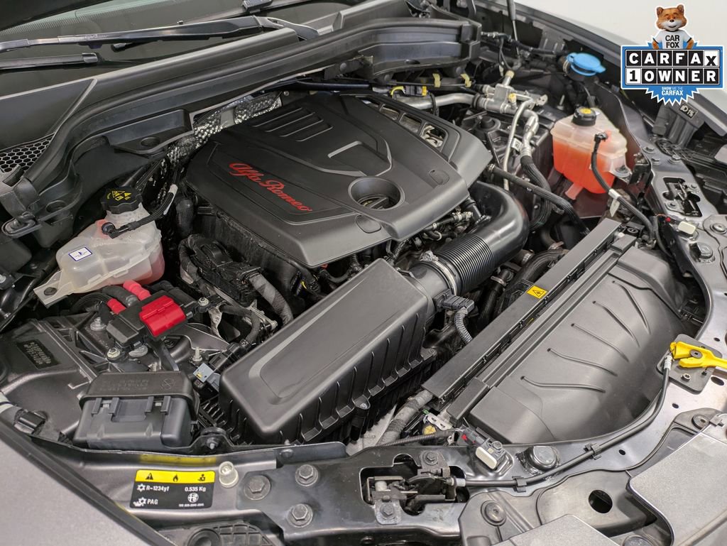 Used 2023 Alfa Romeo Stelvio Sprint image 31