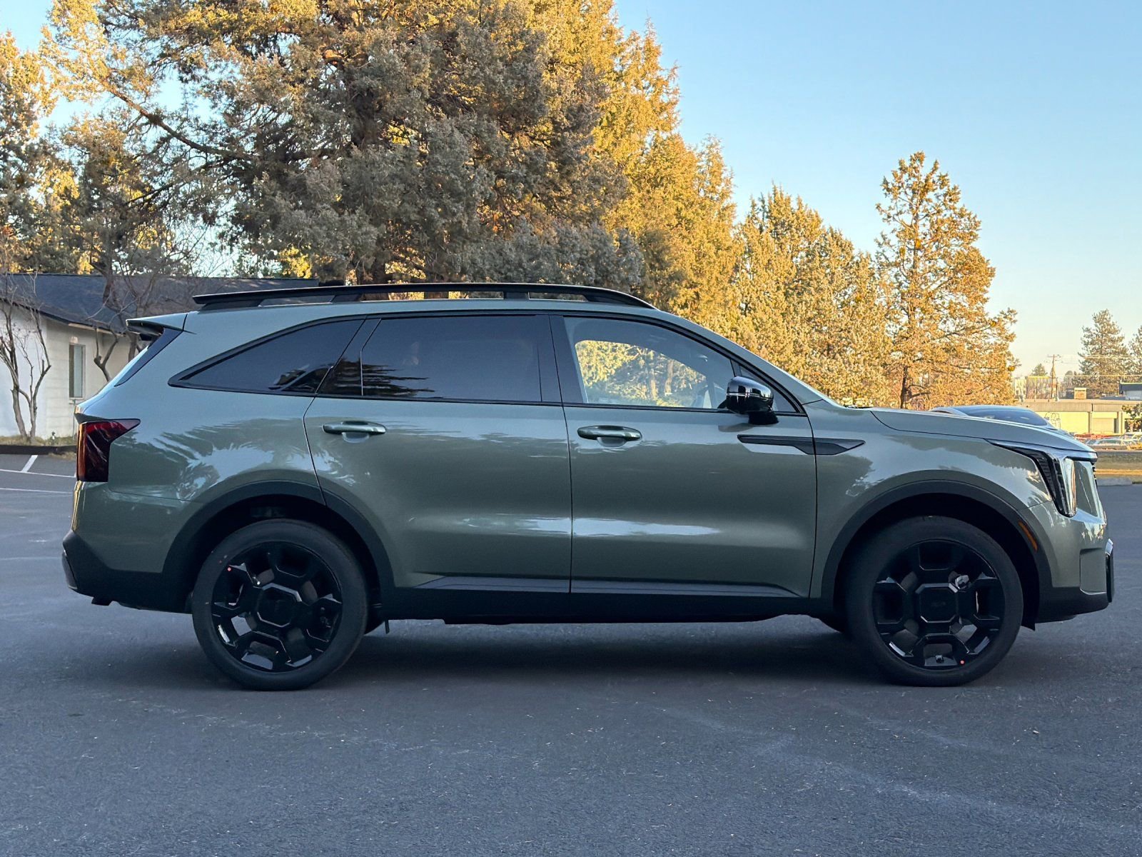 New 2026 Kia Sorento SX Prestige w/ Olive Brown Leather Package AWD/4WD image 3