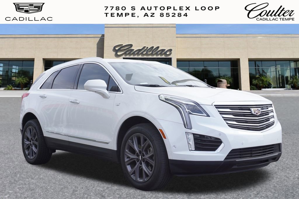 Used 2019 Cadillac XT5 Premium Luxury w/ Driver Assist Package image 3