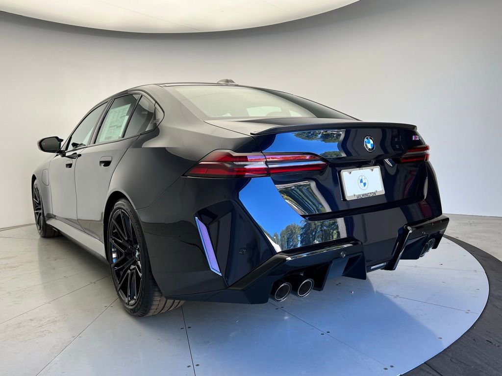 New 2026 BMW M5 w/ Carbon Package image 4