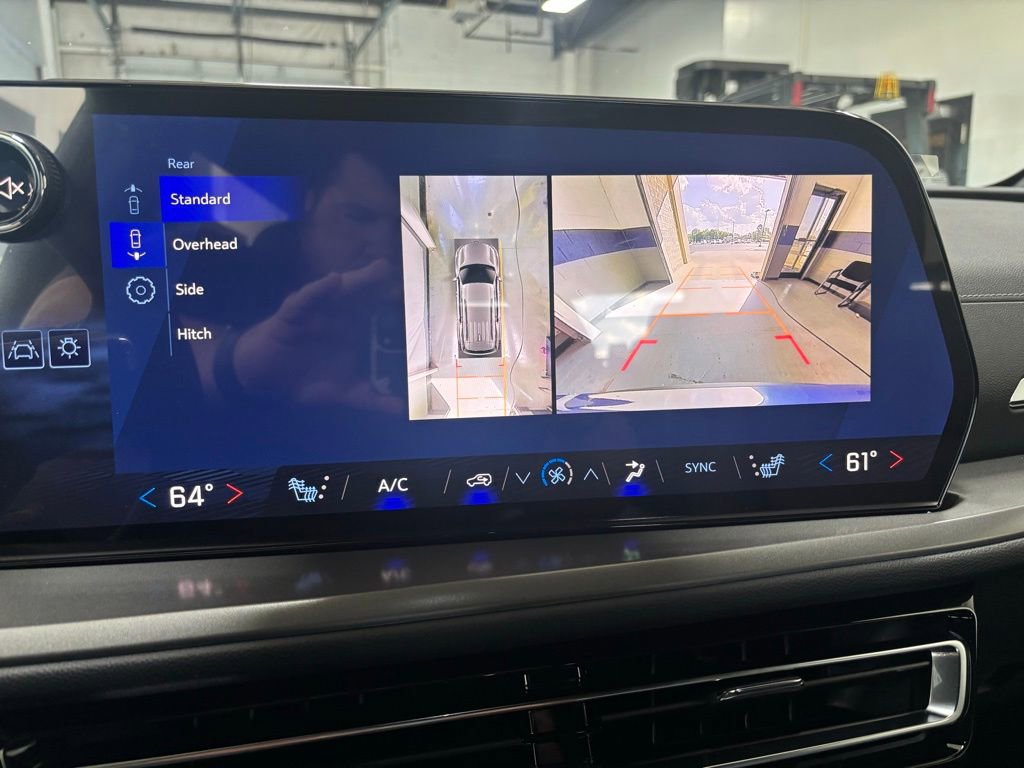 New 2026 Chevrolet Traverse LT w/ Driver Confidence Package image 18