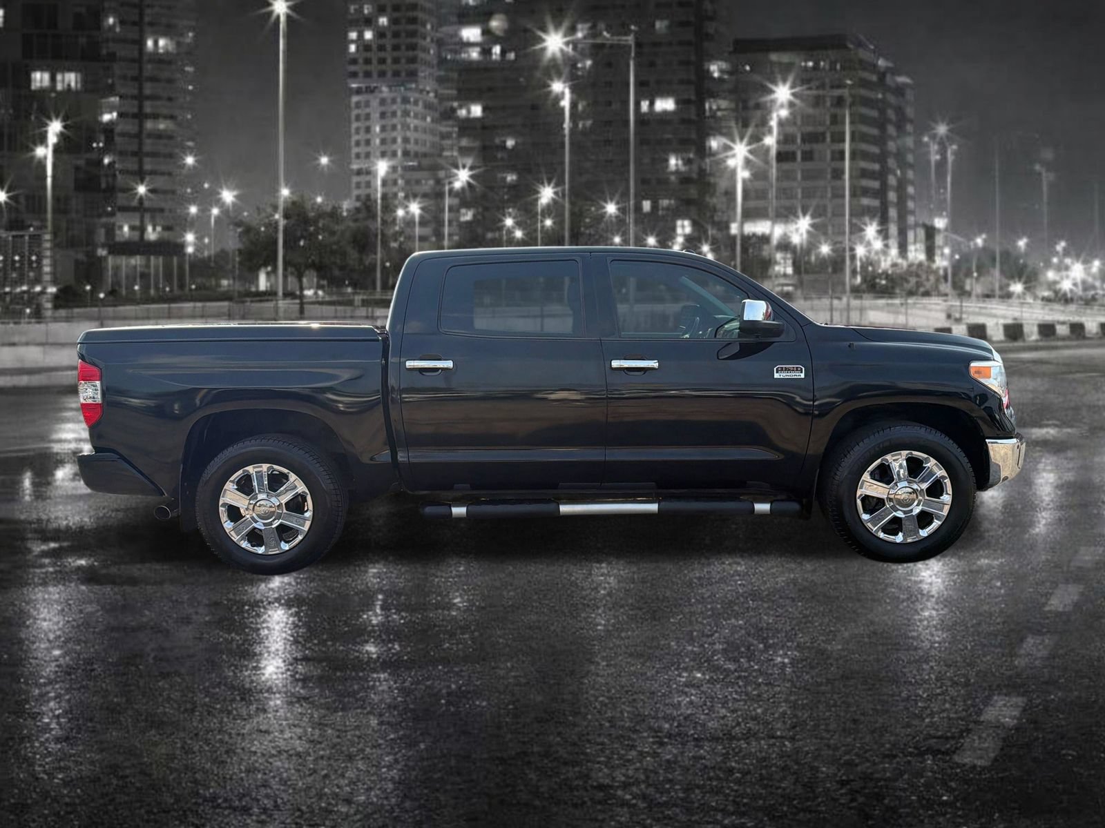 Used 2017 Toyota Tundra 1794 Edition AWD/4WD image 7