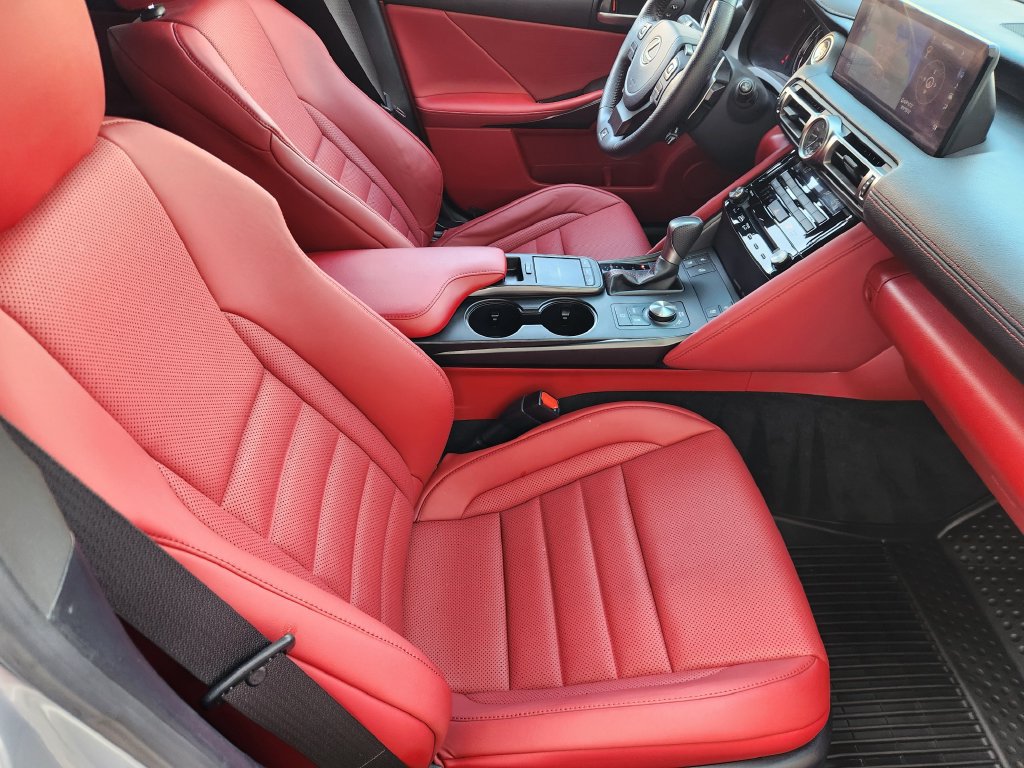 Used 2022 Lexus IS 350 F Sport w/ Navigation Package RWD image 14