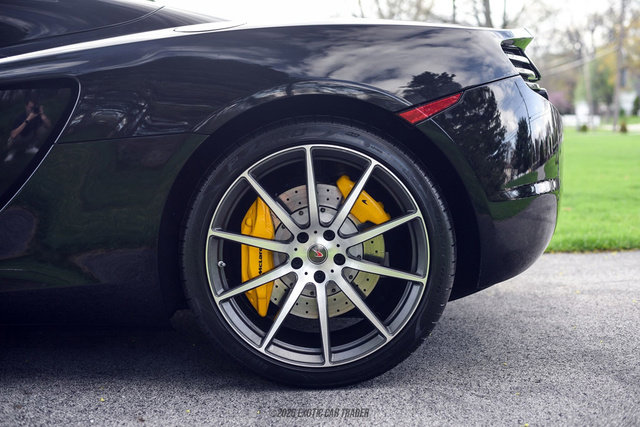 Used 2013 McLaren MP4-12C Spider RWD image 49