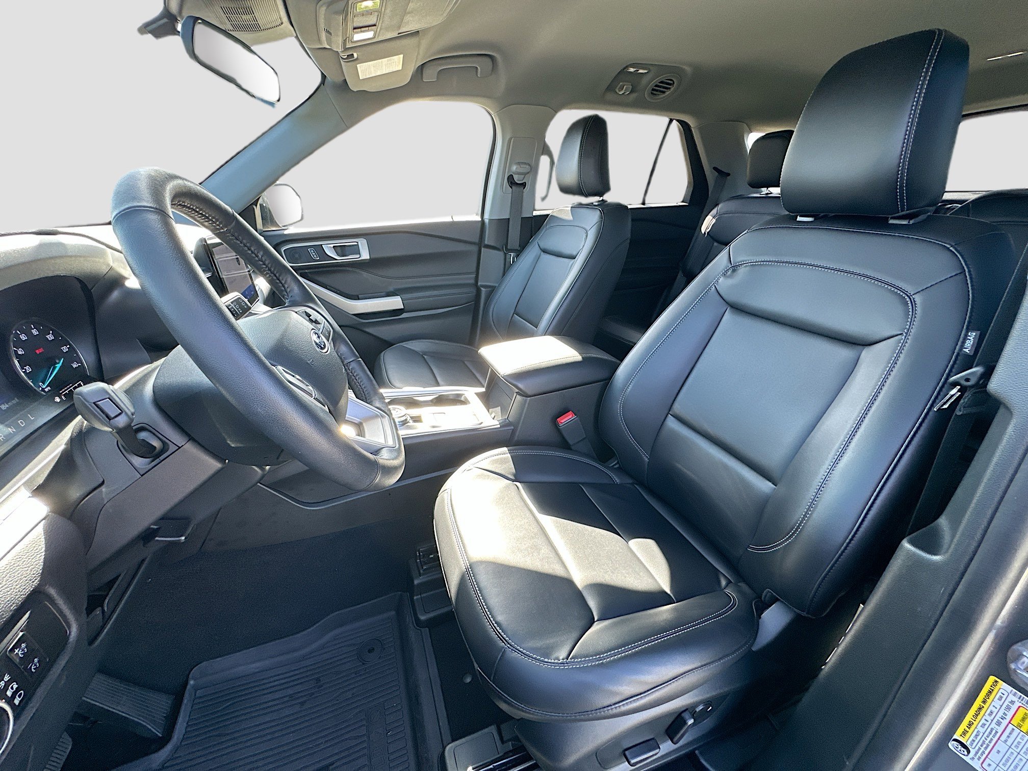 Certified 2023 Ford Explorer XLT w/ Equipment Group 202A image 20