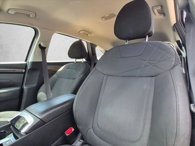 Used 2022 Hyundai Tucson SE w/ Cargo Package FWD image 5