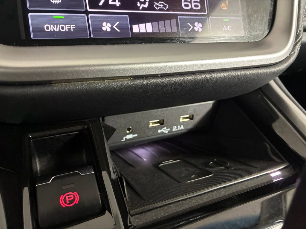Used 2021 Subaru Outback Limited image 14