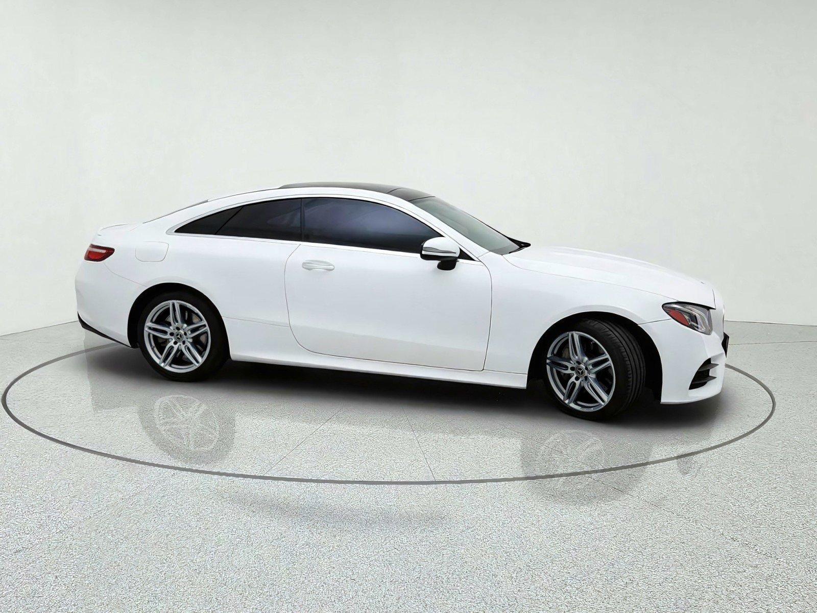 Used 2019 Mercedes-Benz E 450 Coupe image 6