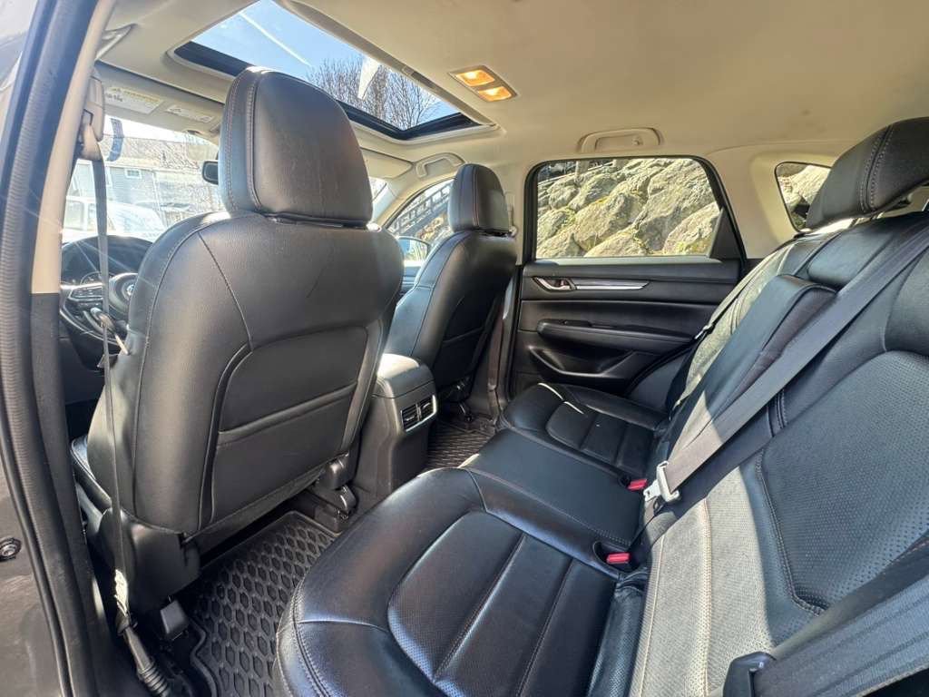 Used 2019 MAZDA CX-5 Grand Touring image 19