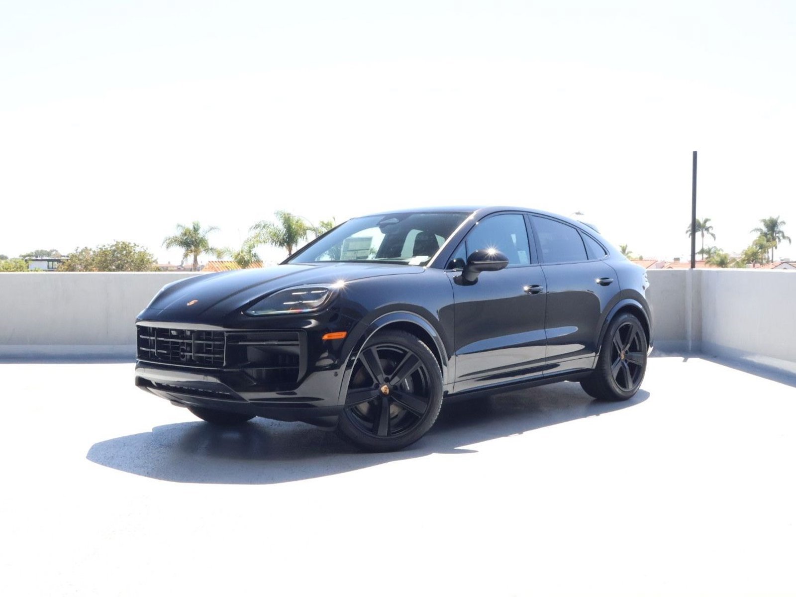 New 2026 Porsche Cayenne Coupe AWD/4WD video 1