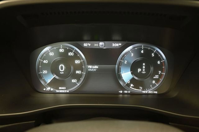 Used 2019 Volvo XC40 T5 Momentum AWD/4WD image 25