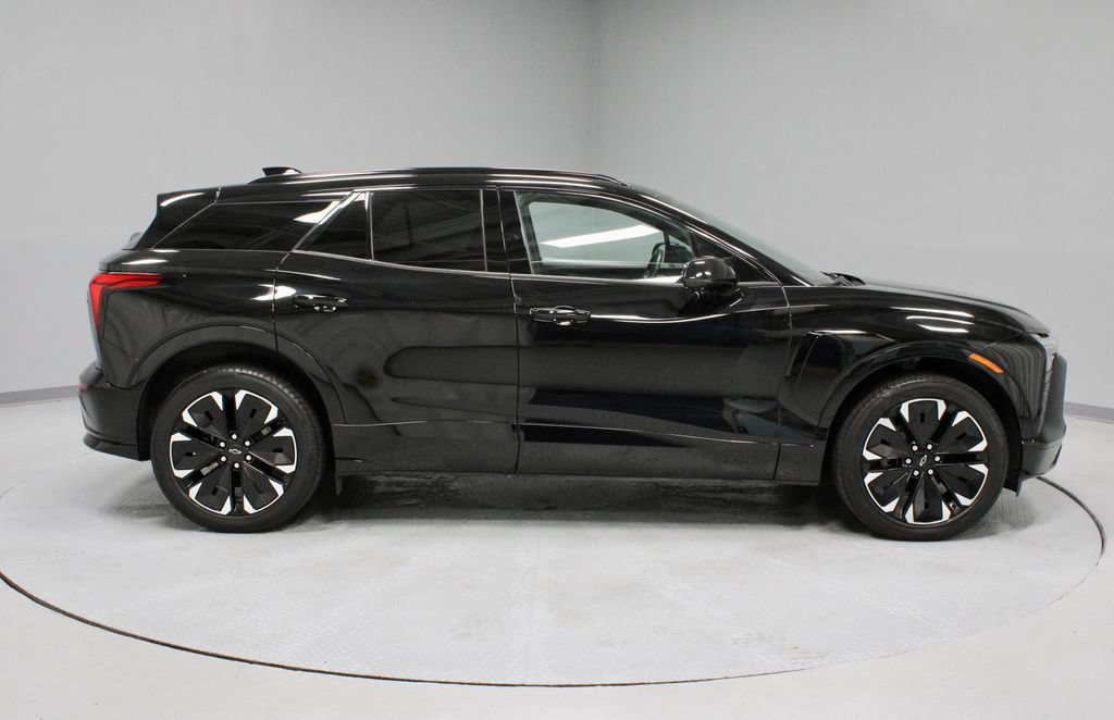 Used 2024 Chevrolet Blazer EV RS AWD/4WD image 13
