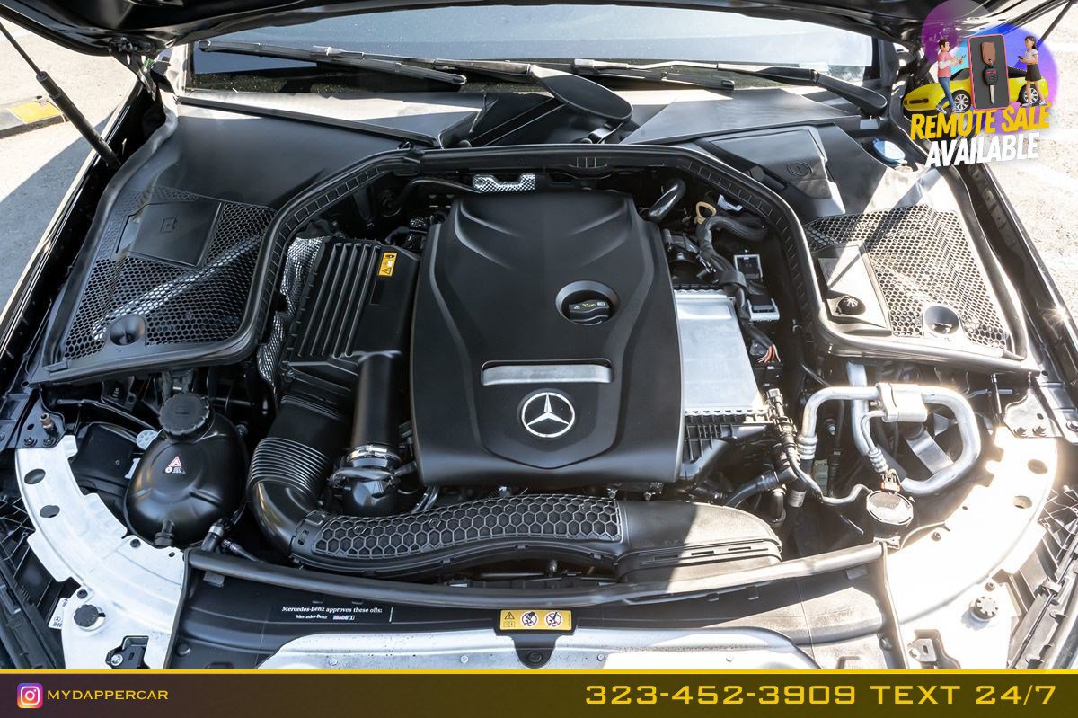 Used 2018 Mercedes-Benz C 300 Sedan image 18