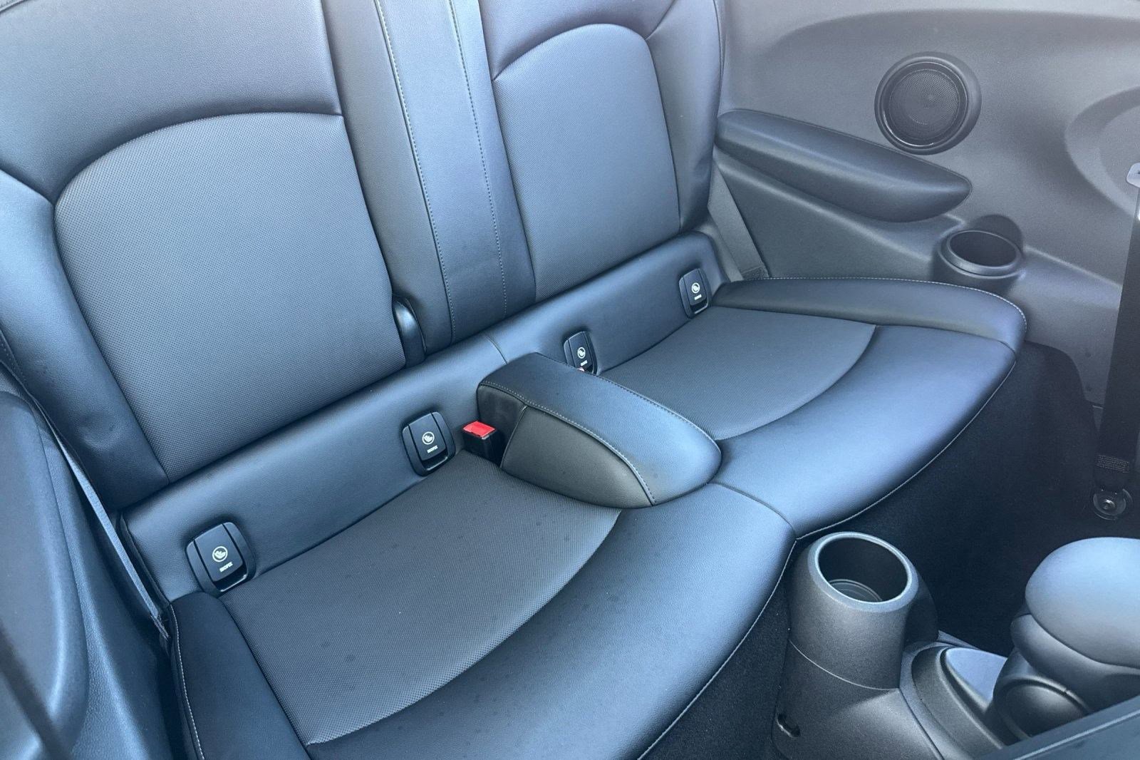 Used 2017 MINI Cooper 2-Door Hardtop image 29