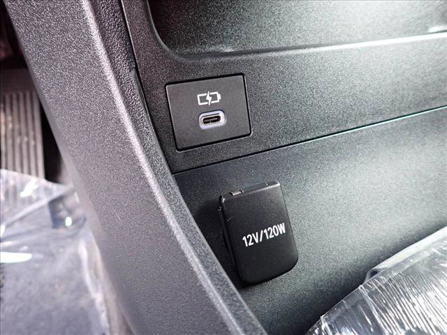 Used 2025 Subaru Solterra Premium w/ Premium Package image 15