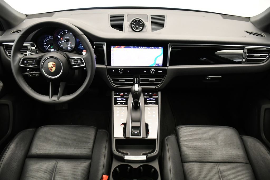 Used 2023 Porsche Macan S image 23