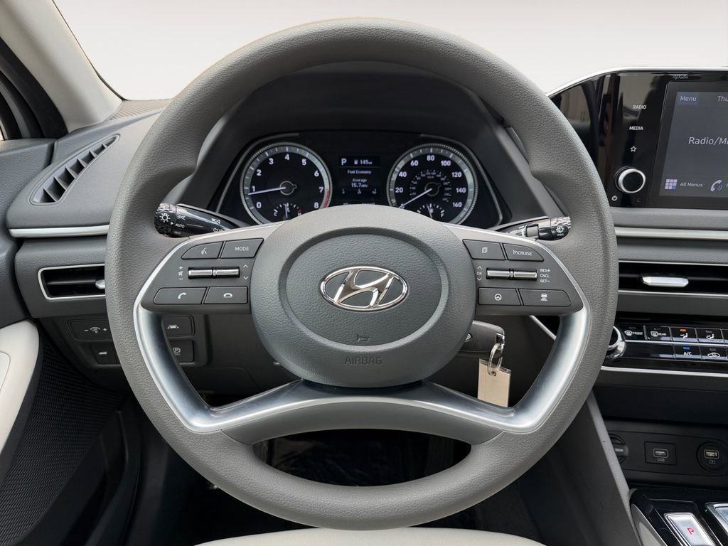 Used 2023 Hyundai Sonata SE FWD image 23