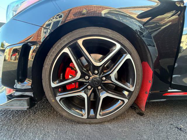 Used 2020 Hyundai Veloster N w/ Performance Package FWD image 31