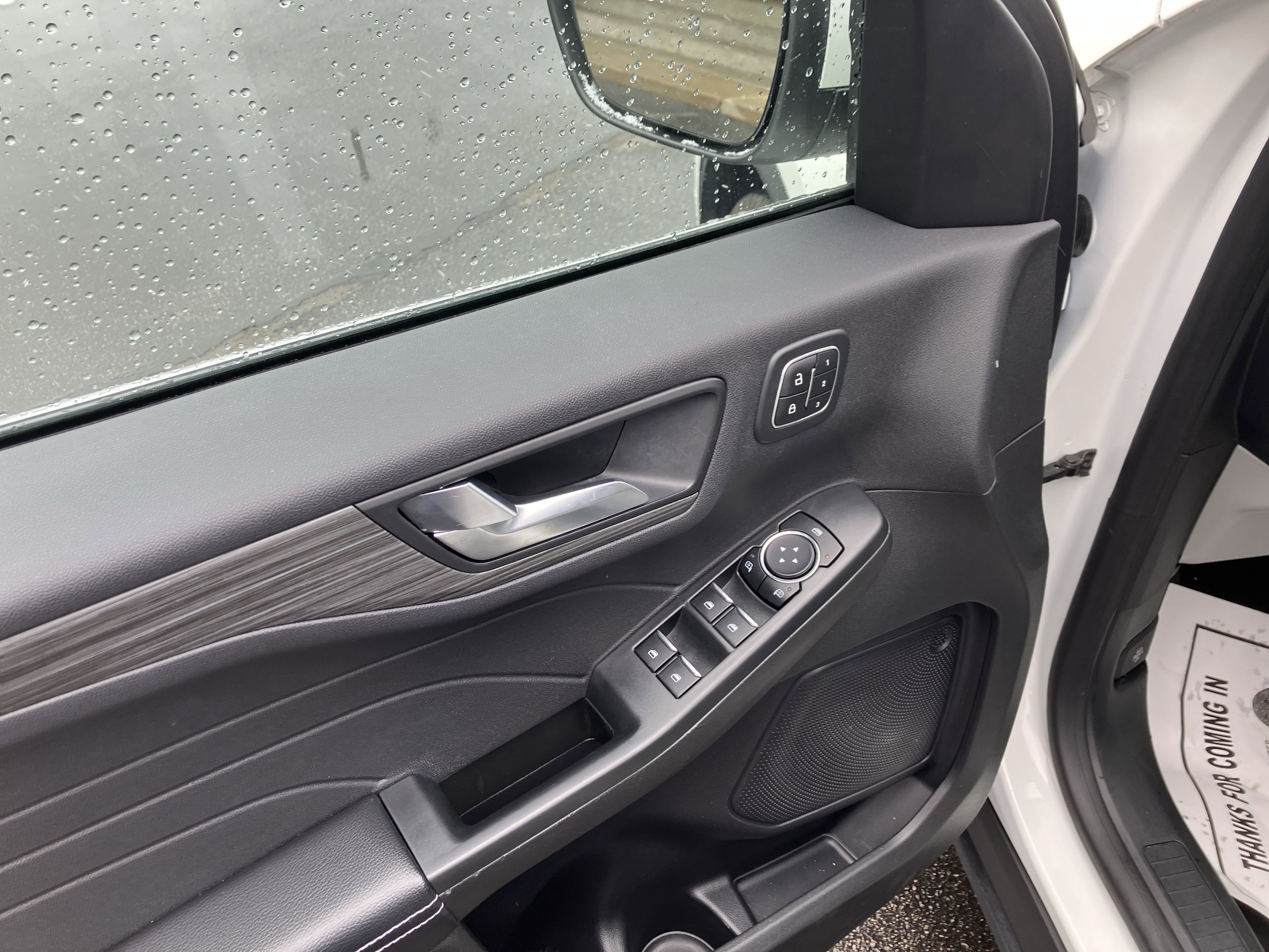 Used 2023 Ford Escape Platinum image 18