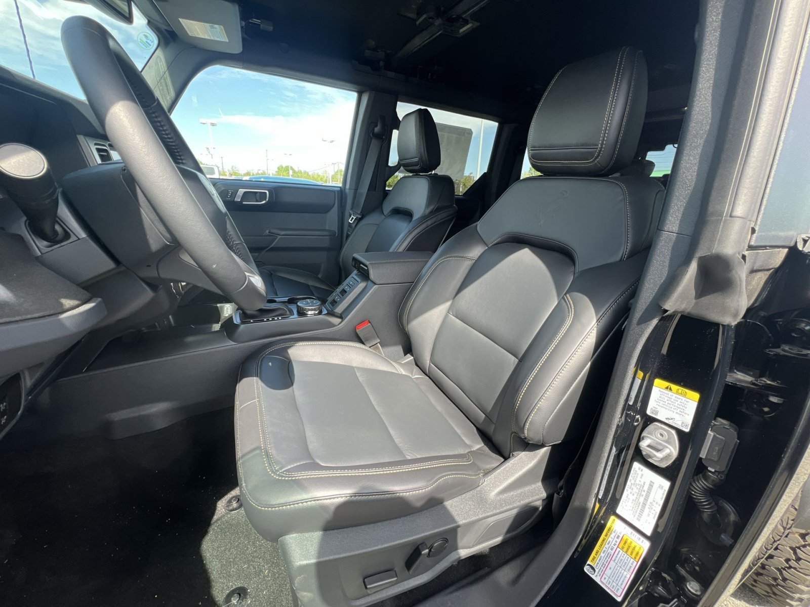 New 2025 Ford Bronco Badlands AWD/4WD image 21