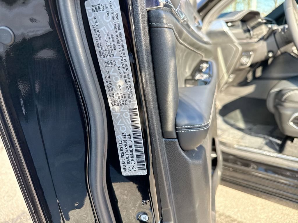 Used 2022 Jeep Grand Cherokee Overland w/ Luxury Tech Group IV image 26