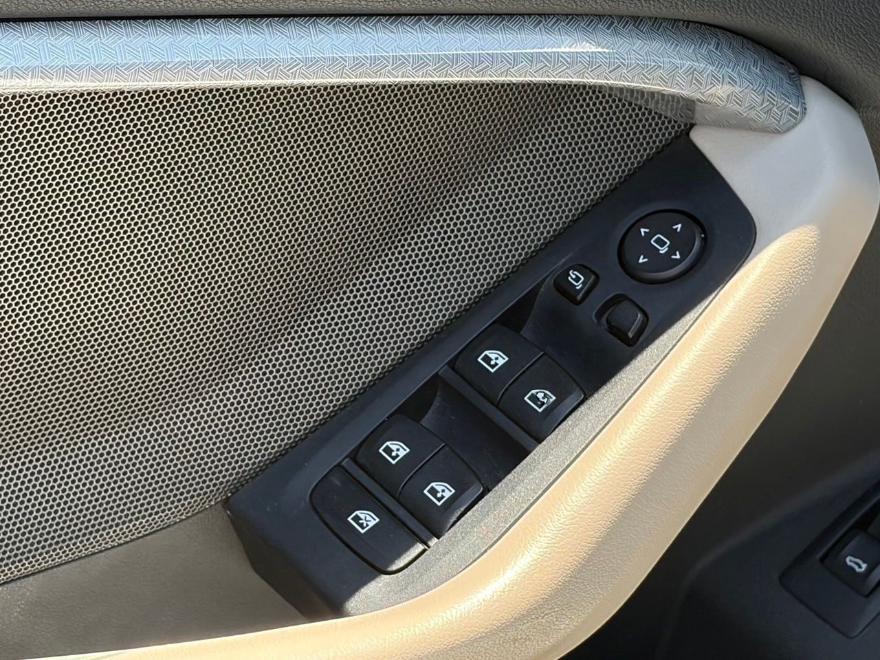 Used 2021 BMW 228i Gran Coupe w/ Premium Package FWD image 7