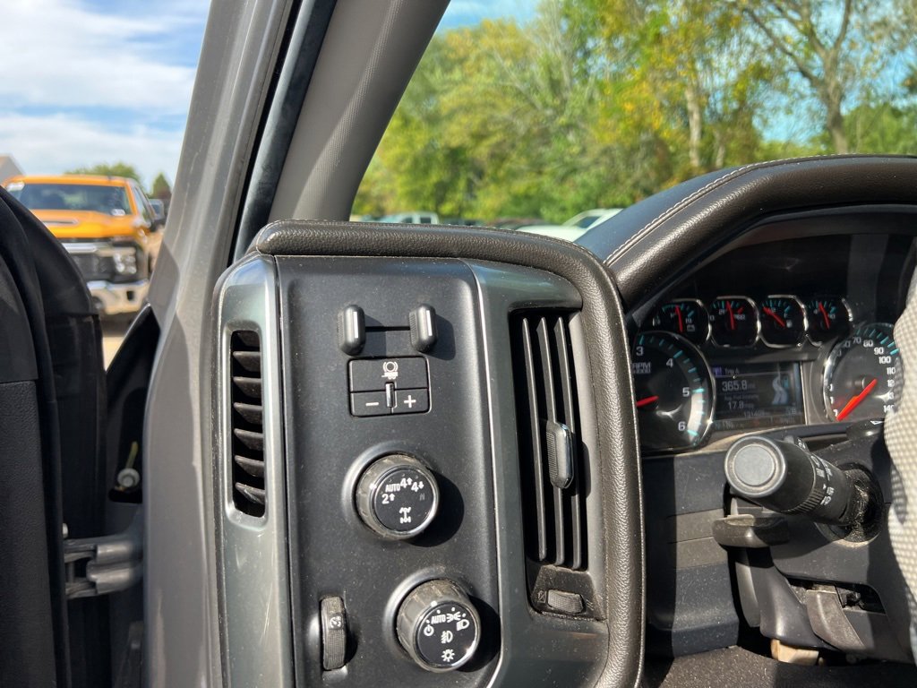 Used 2017 Chevrolet Silverado 1500 LTZ w/ Sport Package image 18