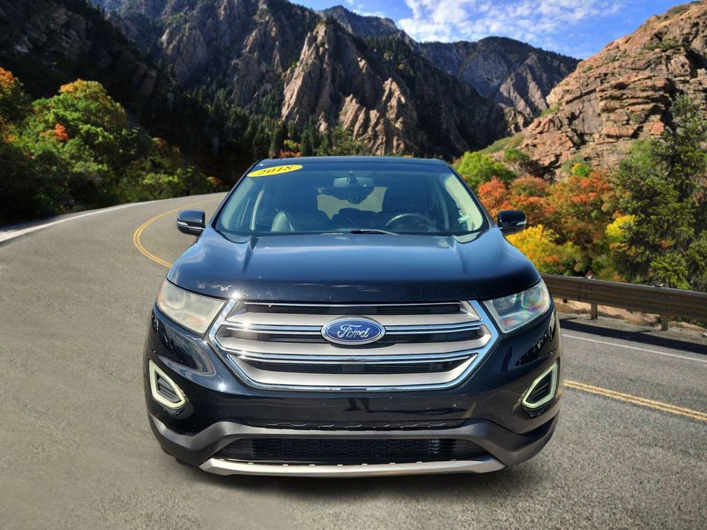 Used 2018 Ford Edge Titanium w/ Equipment Group 301A AWD/4WD image 6