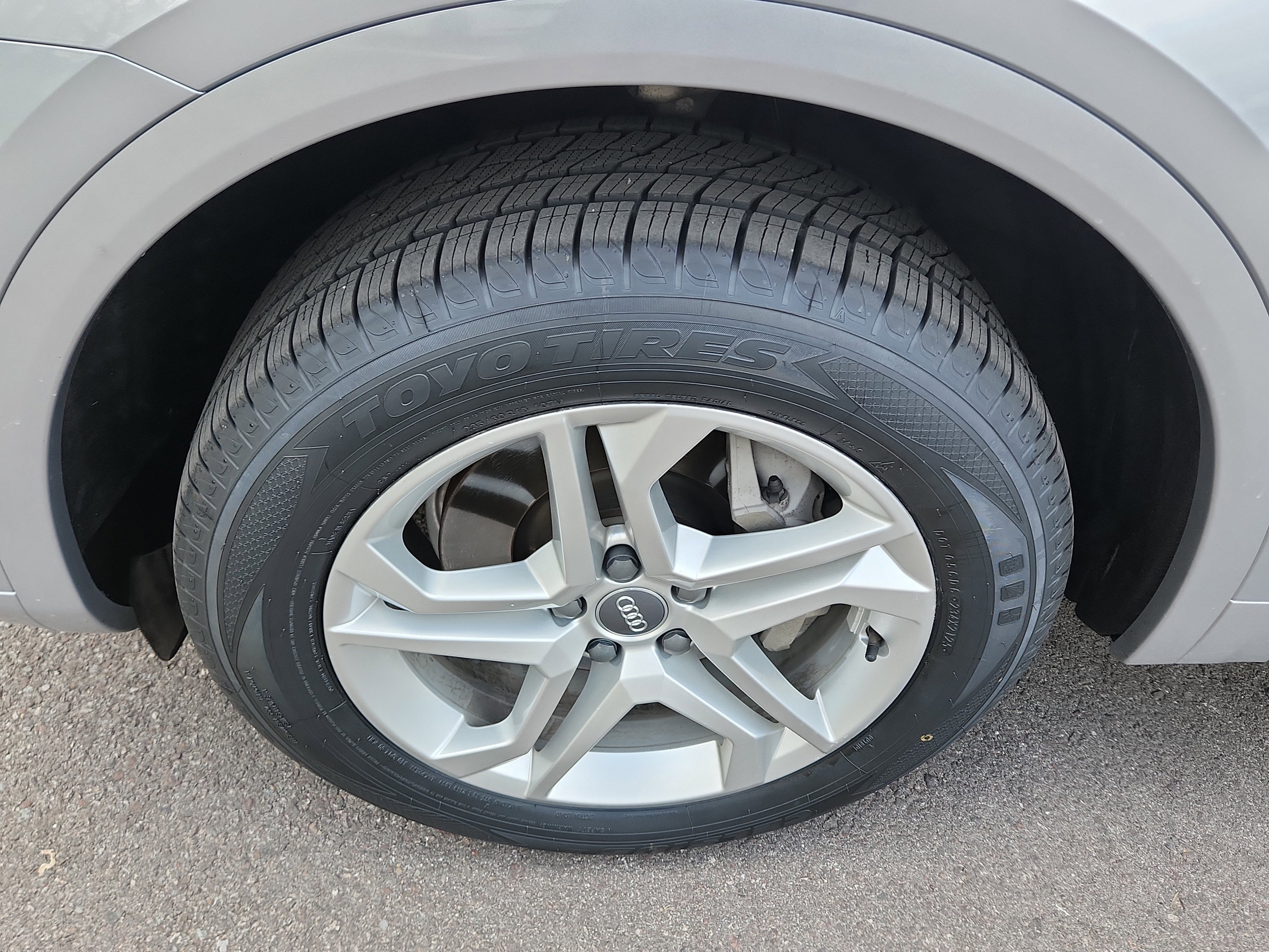 Used 2018 Audi Q5 2.0T Premium Plus w/ Premium Plus Package image 18