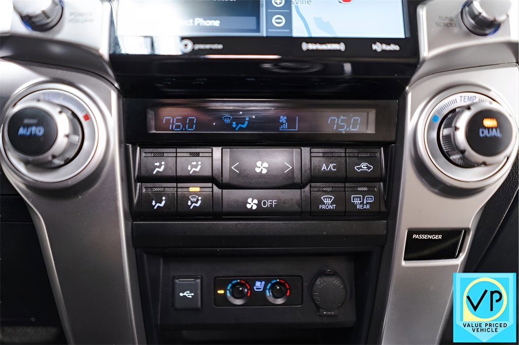 Used 2020 Toyota 4Runner 4WD image 15