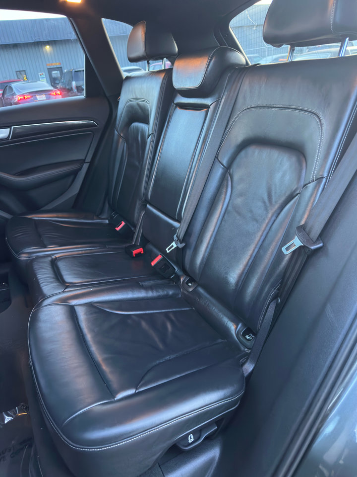 Used 2015 Audi SQ5 Premium Plus w/ Technology Package image 48