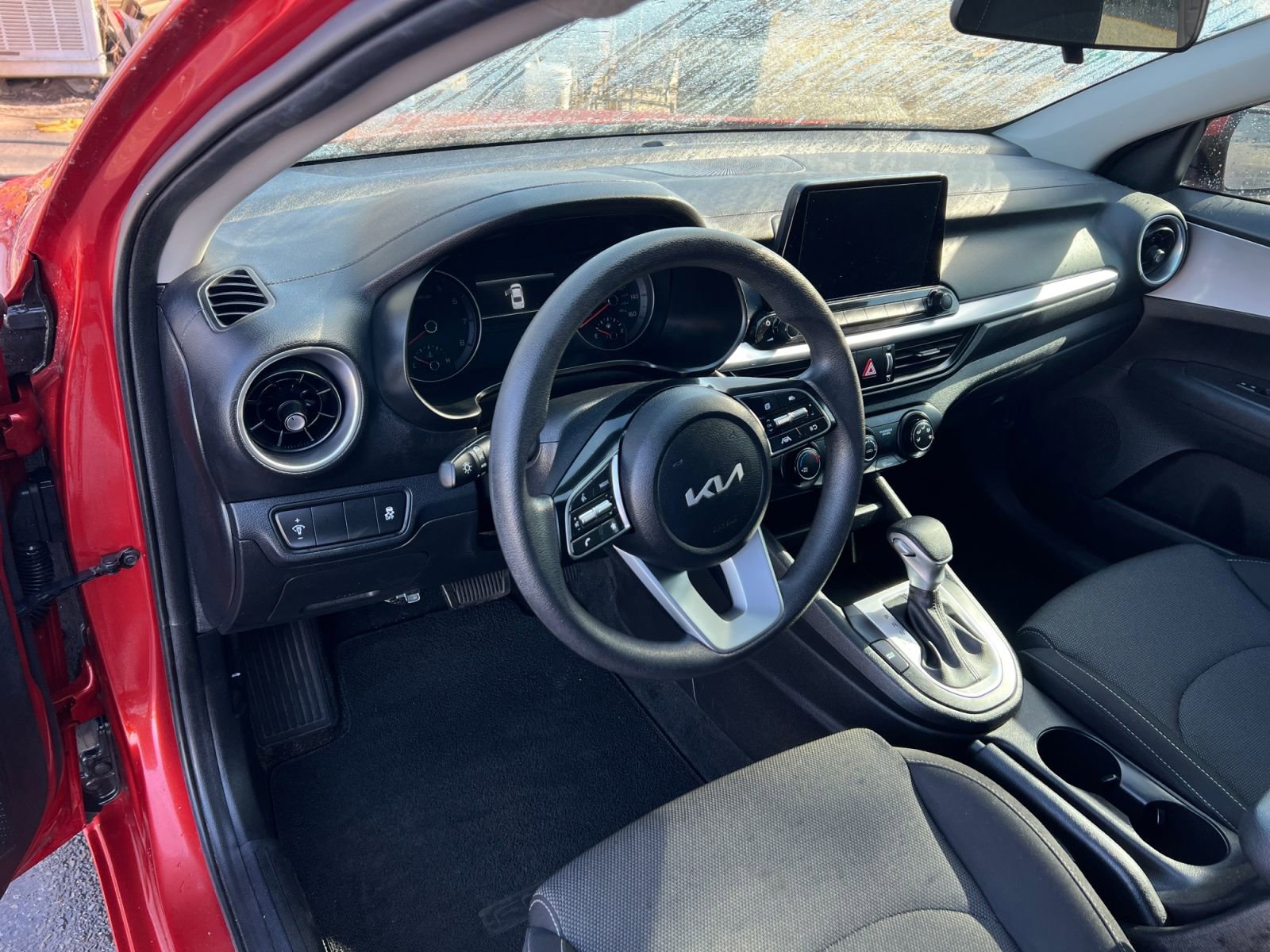 Used 2023 Kia Forte LXS FWD image 18