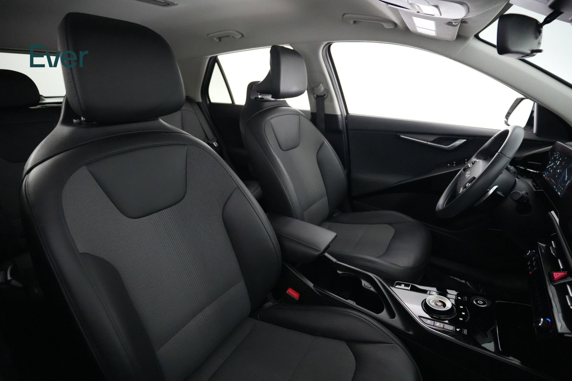 Used 2023 Kia Niro Wind FWD image 23