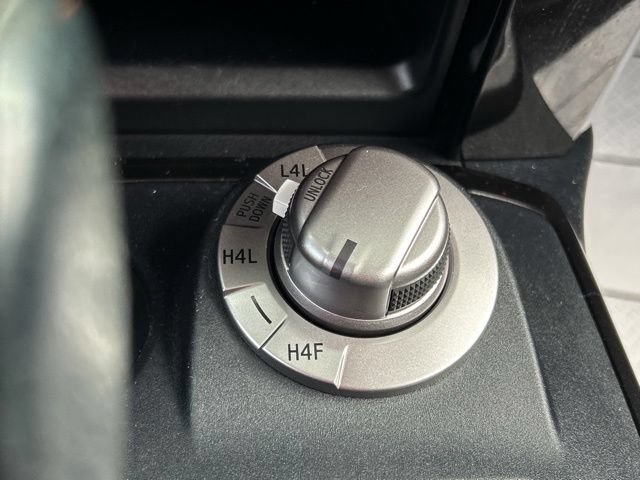 Used 2019 Toyota 4Runner Limited AWD/4WD image 51