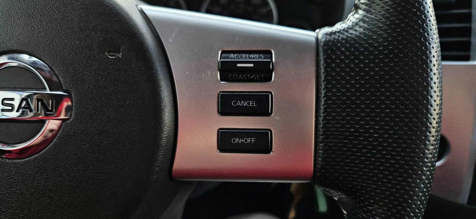 Used 2015 Nissan Xterra PRO-4X image 12