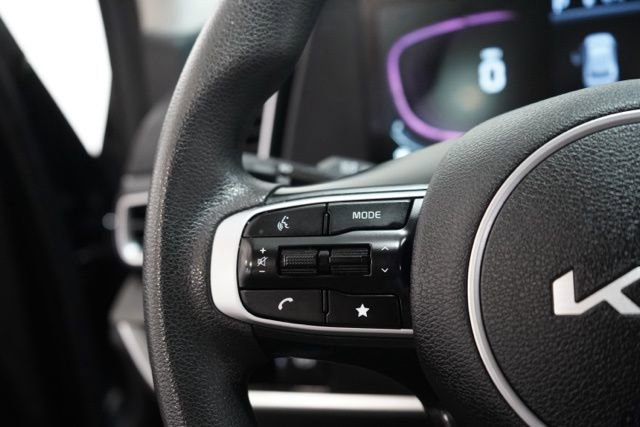 Used 2024 Kia Sportage LX image 22