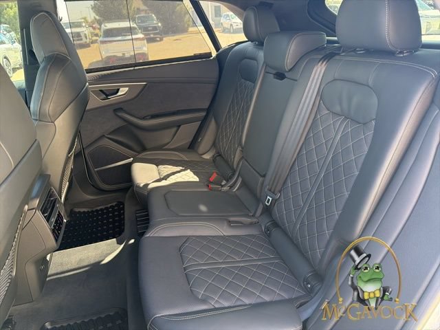 Used 2024 Audi SQ8 Prestige w/ Prestige Package AWD/4WD image 25