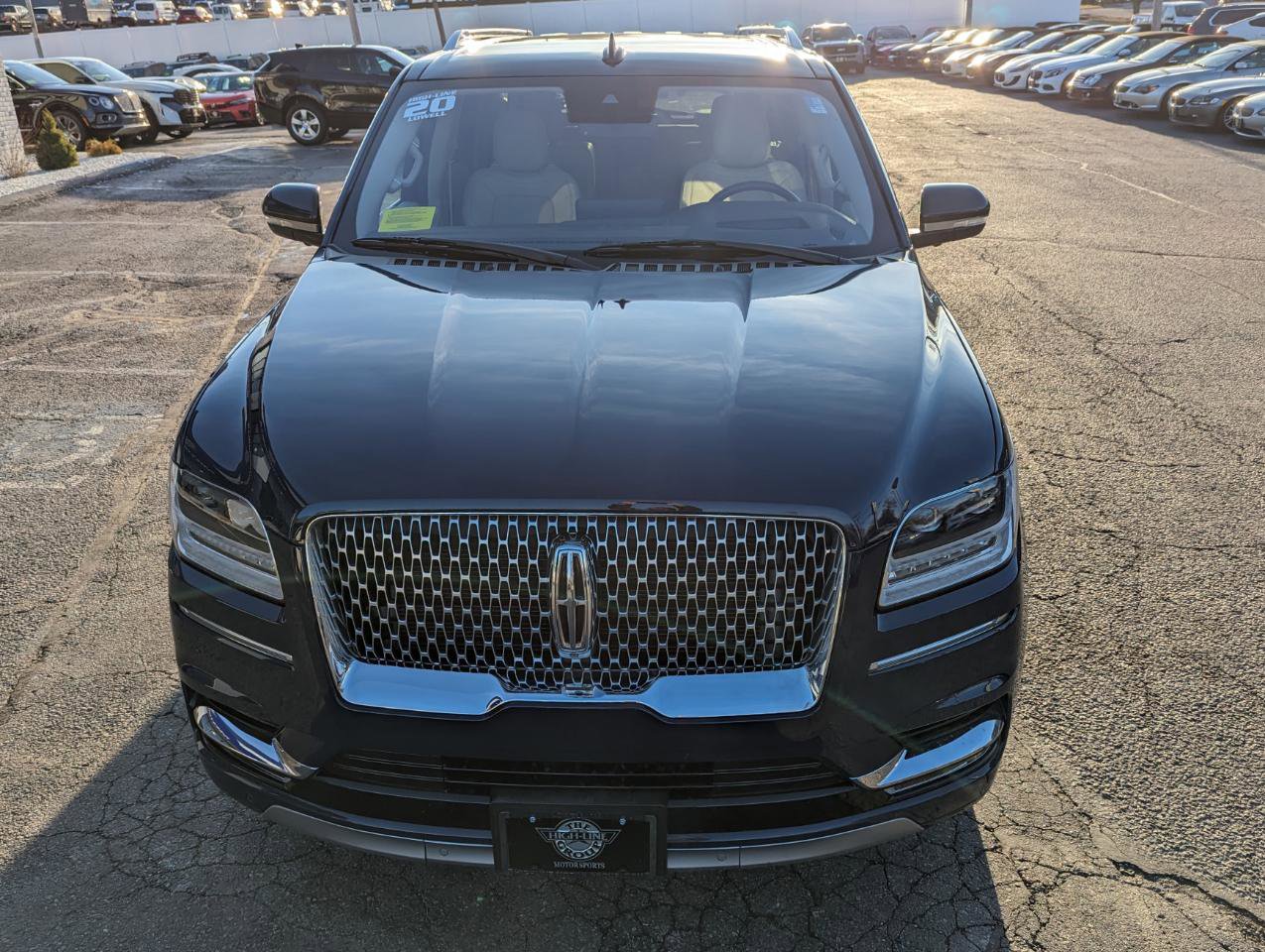 Used 2020 Lincoln Navigator L Reserve w/ Equipment Group 201A Reserve image 3